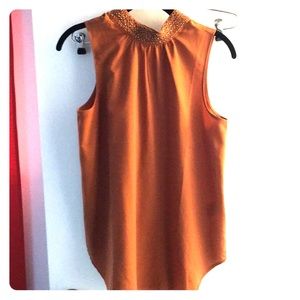 Banana Republic sleeveless dress shirt